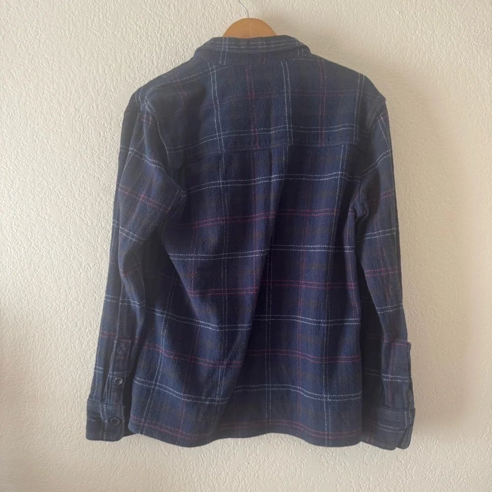 Paige Williams Plaid Button-Up Flannel Shirt Jacket in Navy night - Size M